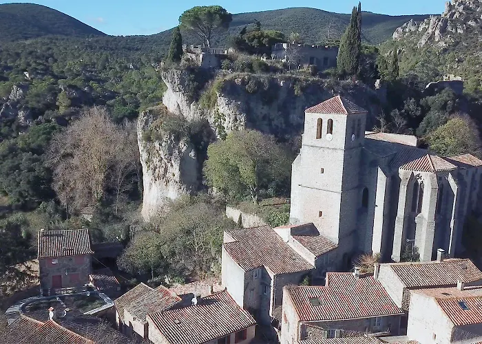 Bergerie Piscine Avec Vue Panoramique Sur Le Du Salagou *
