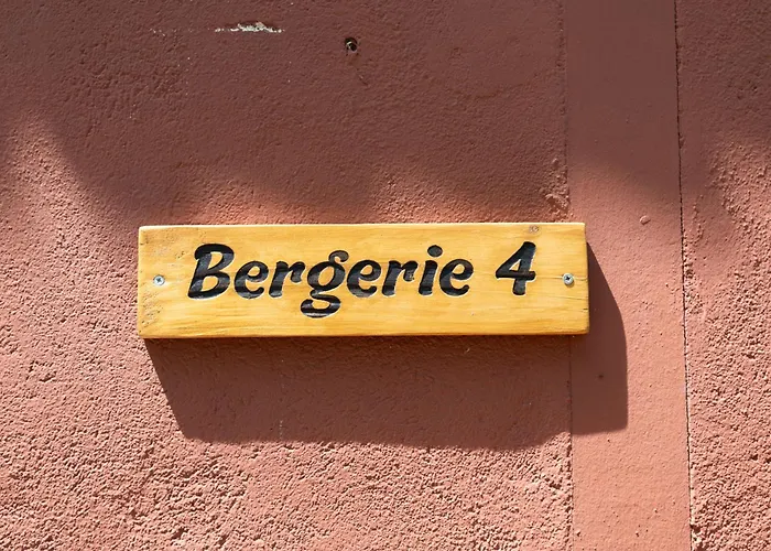 Bergerie Piscine Avec Vue Panoramique Sur Le Du Salagou Le Puech